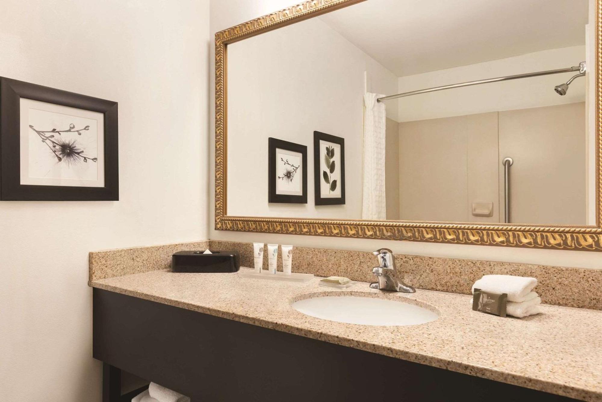 Country Inn & Suites By Radisson, Conyers, Ga Eksteriør bilde